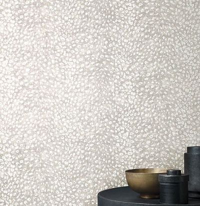 Имитация шкур леопарда в фантазийном гламурном исполнении. Фольга, матовая основа. Khroma - 1