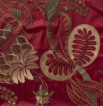 Ткань для портьеры с вышивкой 10568.51 Nobilis