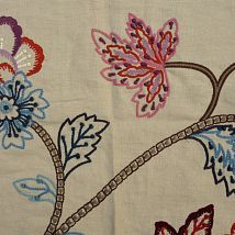 Фото: льняная ткань с вышивкой 10461-53- Ампир Декор
