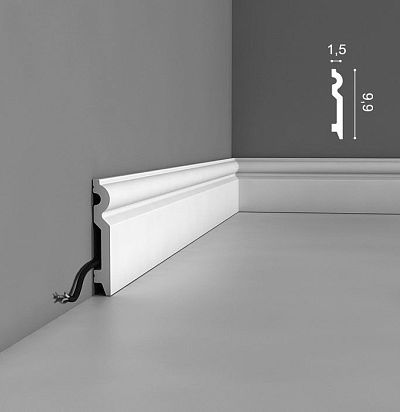 Плинтус из дюрополимера с кабель-каналом SX137 ORAC DECOR