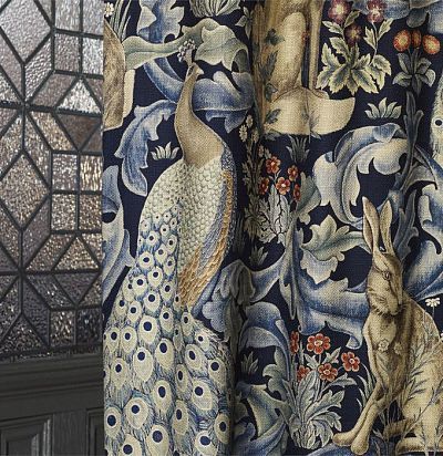 хлопковая ткань со сказочными животными 222535 Forest Charcoal Morris&Co - 2