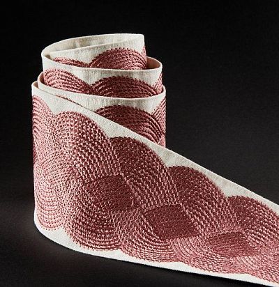 Тесьма с вышивкой 60068-496 Zimmer+Rohde