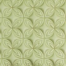 Фото: Стеганые обои золотисто-зеленые дизайн Амулет 10-011-012-00- Ампир Декор