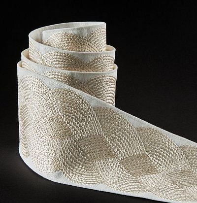 Тесьма с вышивкой 60069-991 Zimmer+Rohde