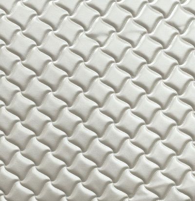 Стеганые обои серебряные дизайн клевер 10-003-011-00 