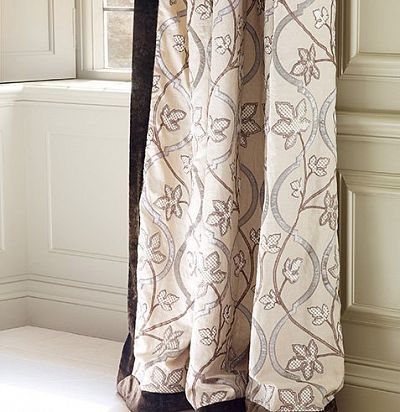 ткань с аппликацией и дизайном луковиц F4006/01 Colefax and Fowler - 1