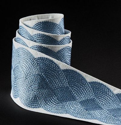 Тесьма с вышивкой 60068-596 Zimmer+Rohde