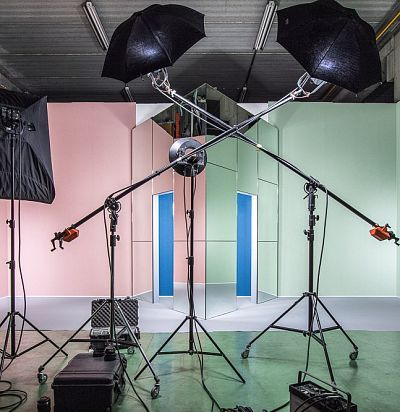 обои зеленые с лаком 31017 ARTE - 2