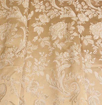 шелковая ткань светлого оттенка Lago 6218-712/gg/414 Ampir Decor