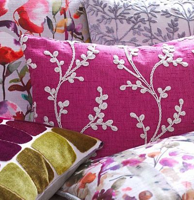 Обивочный бархат в яркую полоску Taman Lotus  - 2