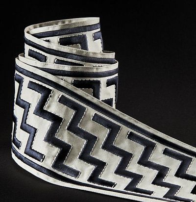 Тесьма с вышивкой 60067-998 Zimmer+Rohde