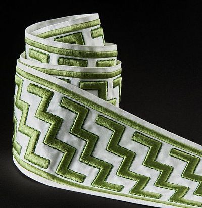 Тесьма с вышивкой 60067-795 Zimmer+Rohde