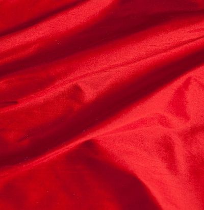 ткань для портьер красного цвета 10392-335 Zimmer+Rohde